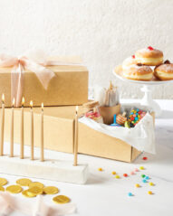 מארז חנוכה בקופסא- 4 סופגניות