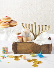 מארז מגבירים את האור- 4 סופגניות